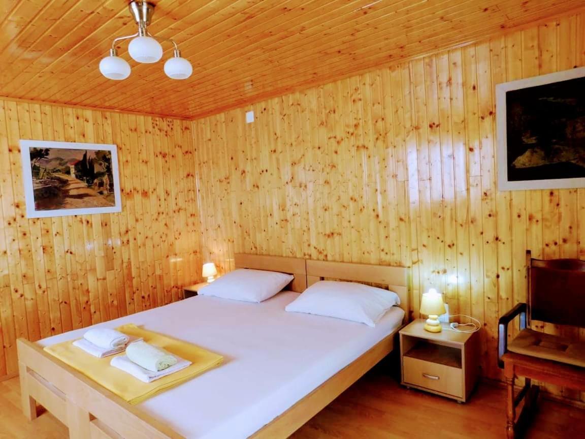 Apartments Neno 코츌라 외부 사진
